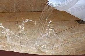 武宣漏水维修 免砸砖防水材料该如何施工